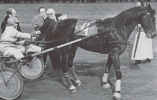 Nicolaisen og Jens Jensen vinder endnu et ærespræmieløb på Amager i 1974